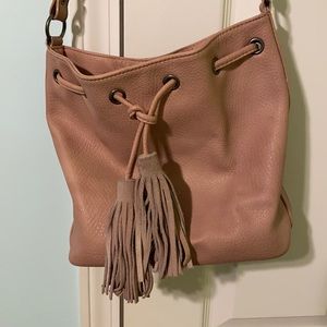 Blush bucket crossbody